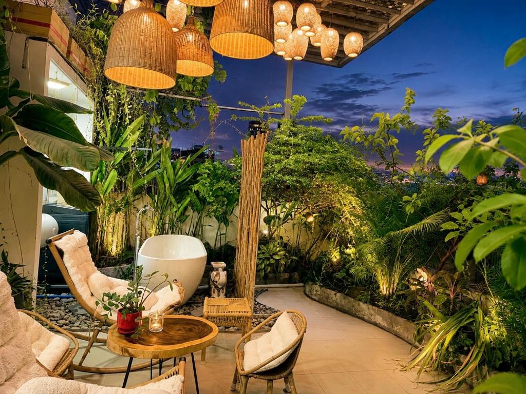 Fox Living Nguyen Huu Canh – Ho Chi Minh City